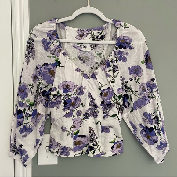 Anthropologie V-Neck Ruched Knit Top Size Small Purple White Floral Print - Picture 1 of 15